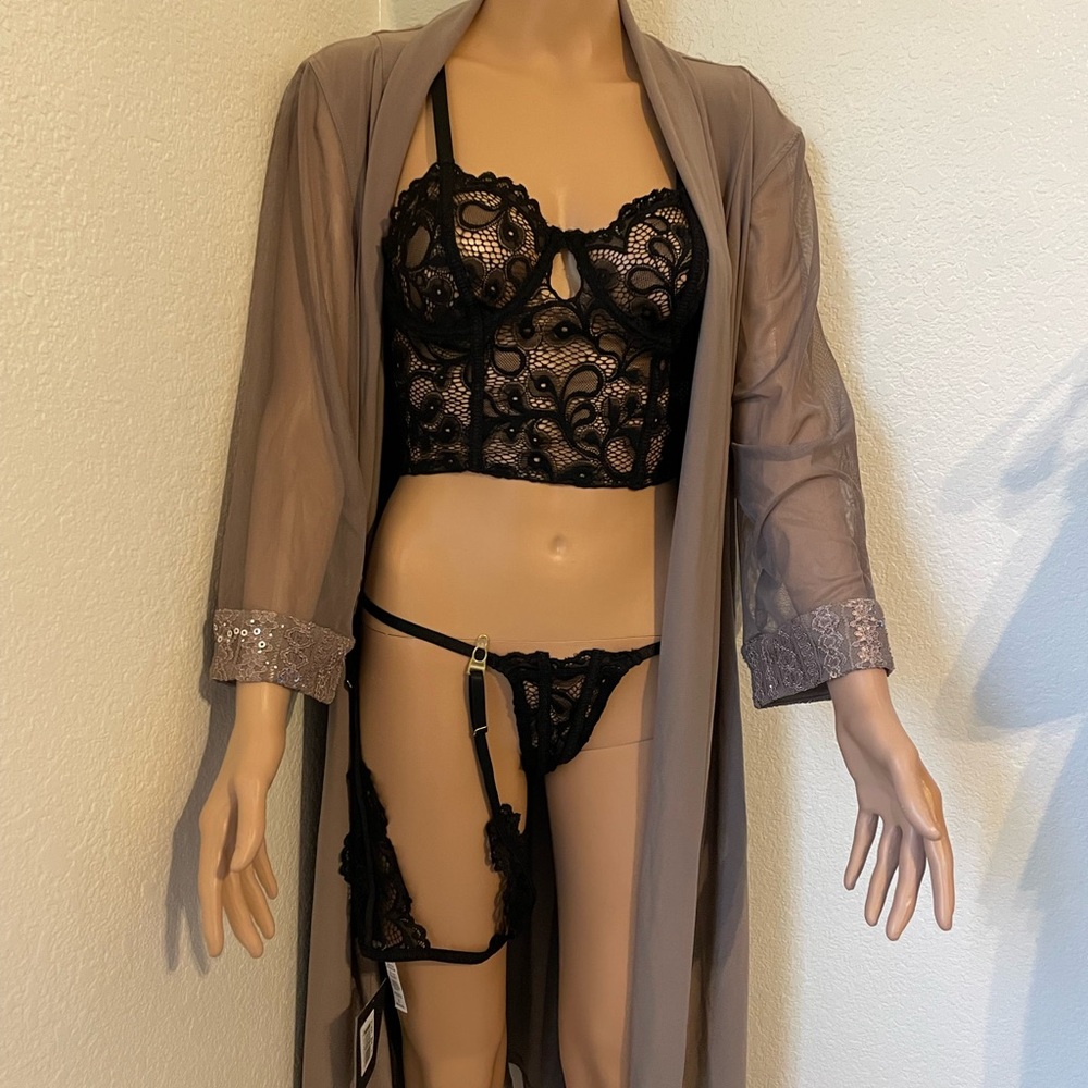 Black Lace Longline Bralette & Garter Set